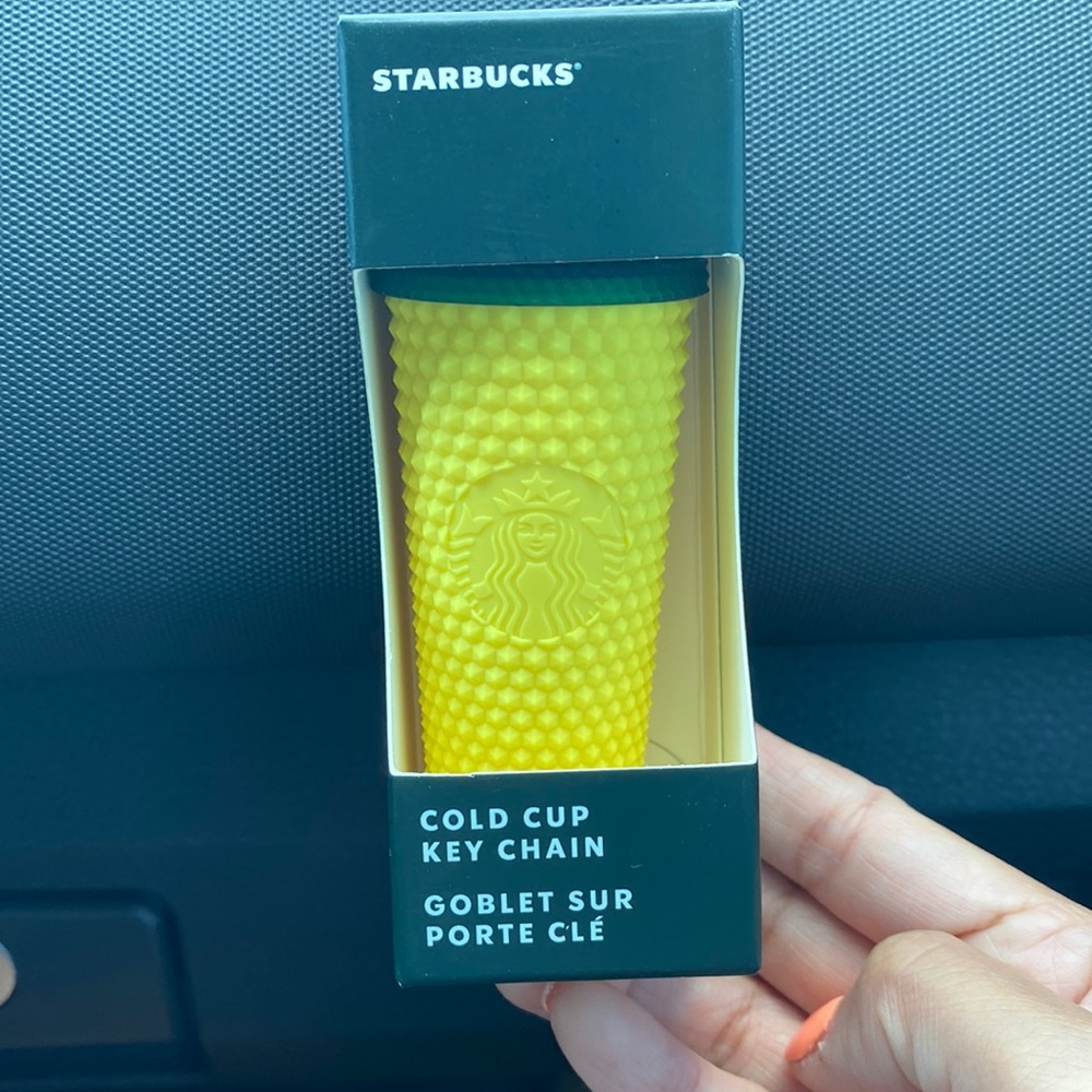 Starbucks Hawaii Edition gold cup keychain